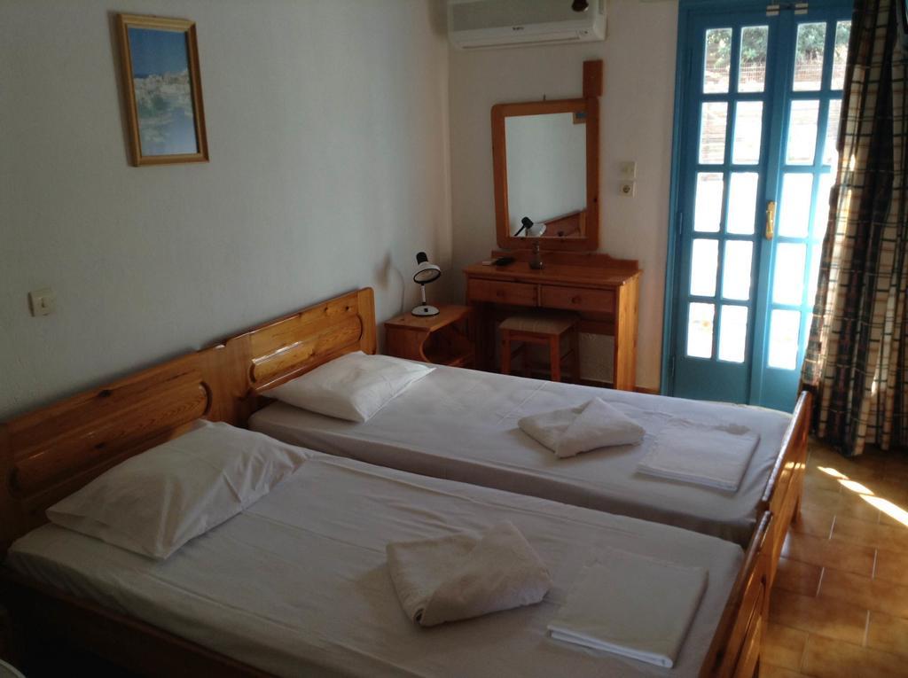 Stavros Apartments Istron Pokoj fotografie